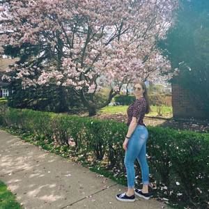 Meet your Posher, Sidney